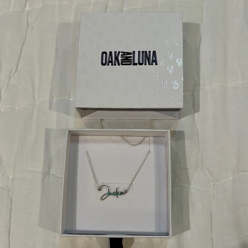 Silver Jackie Necklace